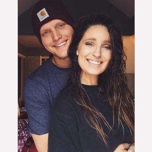 Meet your Posher, Cassandra